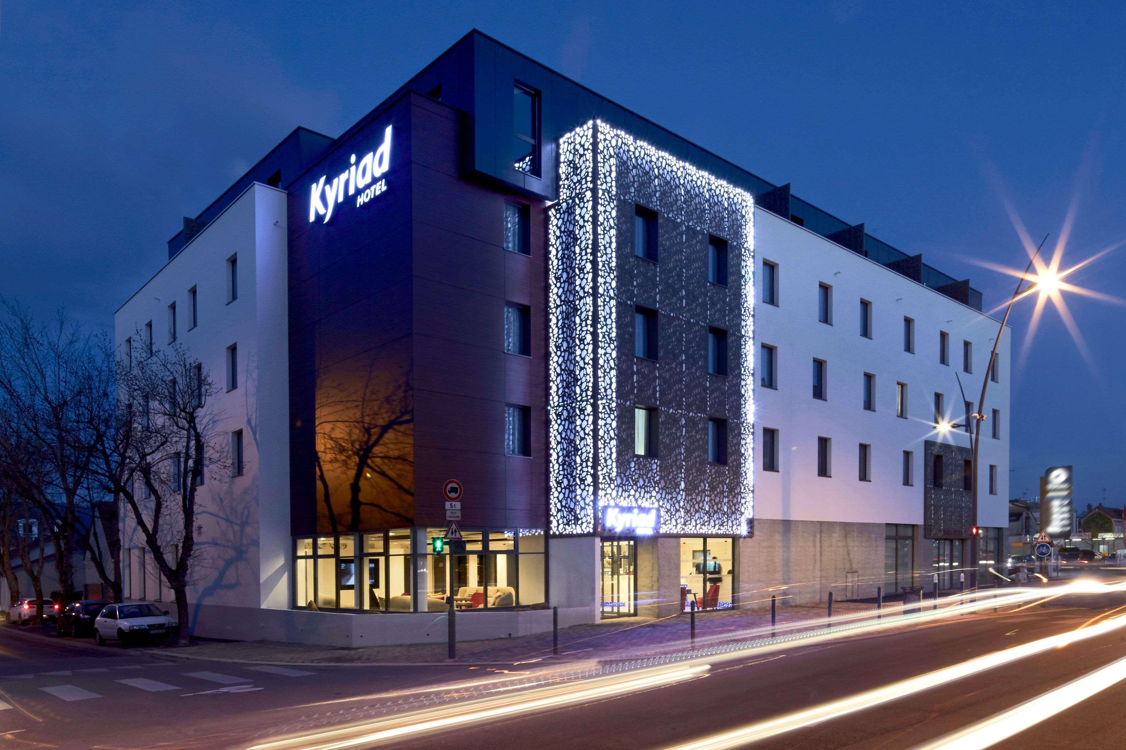 Kyriad Troyes Centre Hotel Екстериор снимка